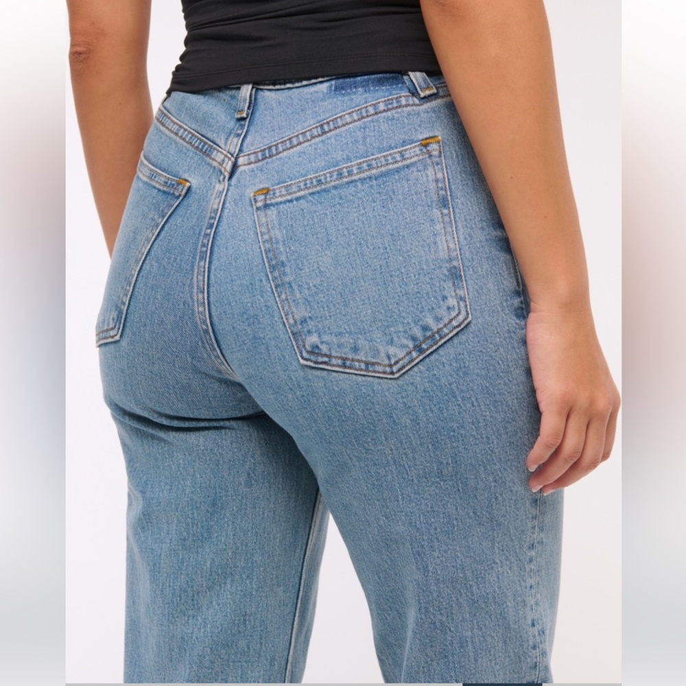 Abercrombie 90s Straight Ultra High Rise Jeans 30R - Curve Love - Picture 7 of 11